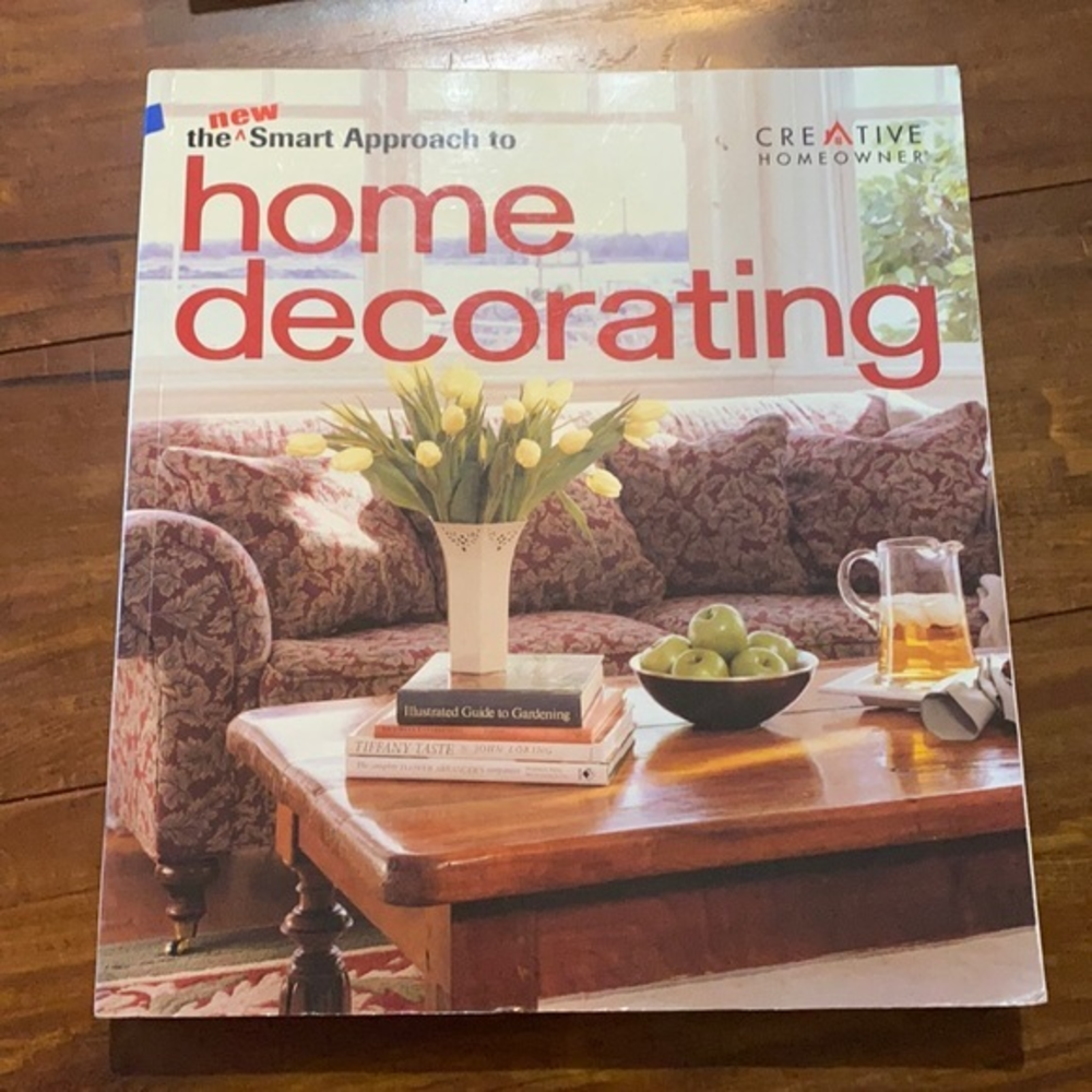 The New Smart Approach‎ to Home Decorating book